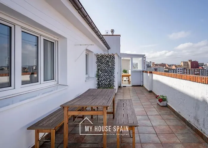 Myhousespain - Atico Con Gran Terraza En Lägenhet Gijón